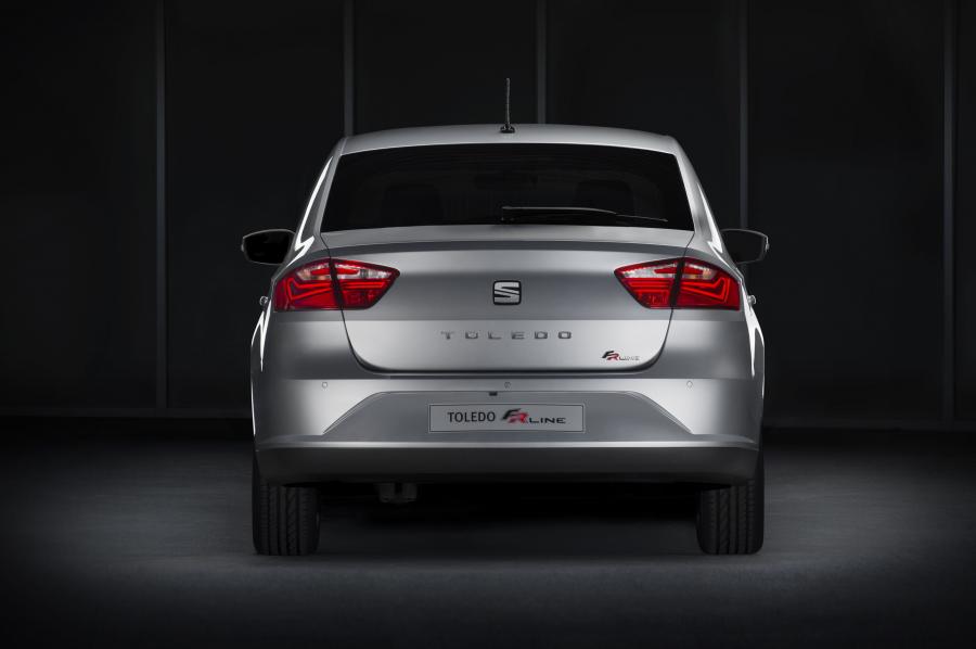  Seat Toledo FR Line 2015 года  (фото 8 из 14)